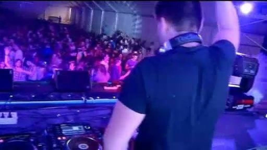 Porno en un acto de Cáceres