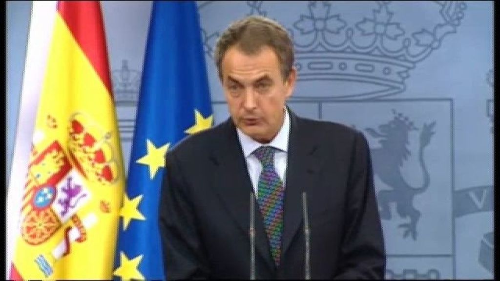 Zapatero anuncia el adelanto electoral