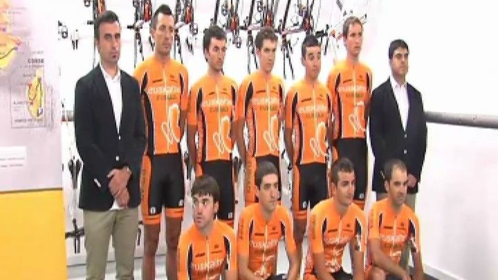 Euskaltel presenta su equipo para el Tour de Francia