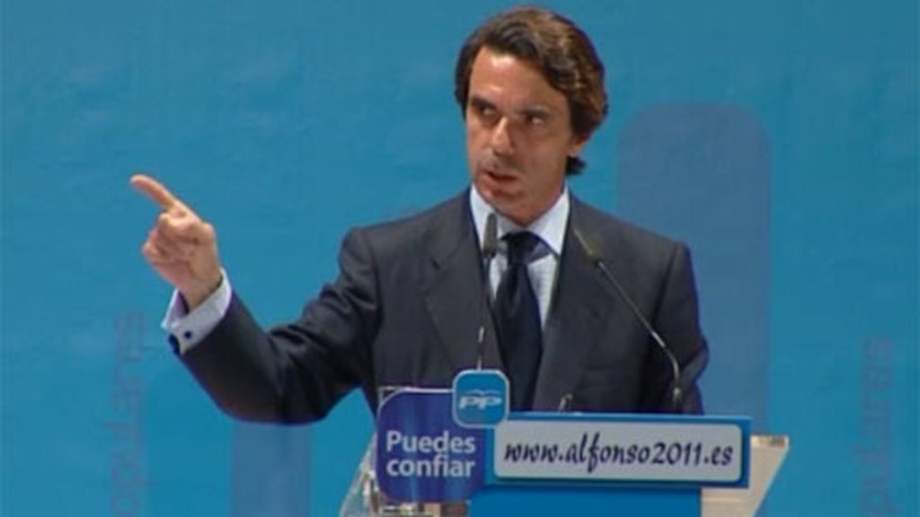 Aznar, en precampaña