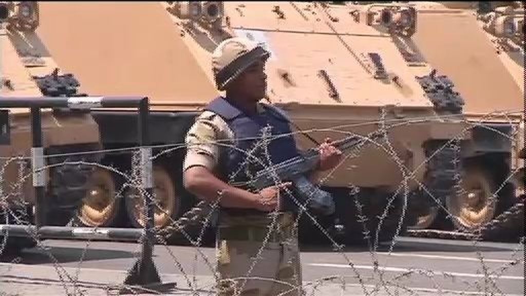 El ejército egipcio se despliega contra el ‘Viernes de la ira’