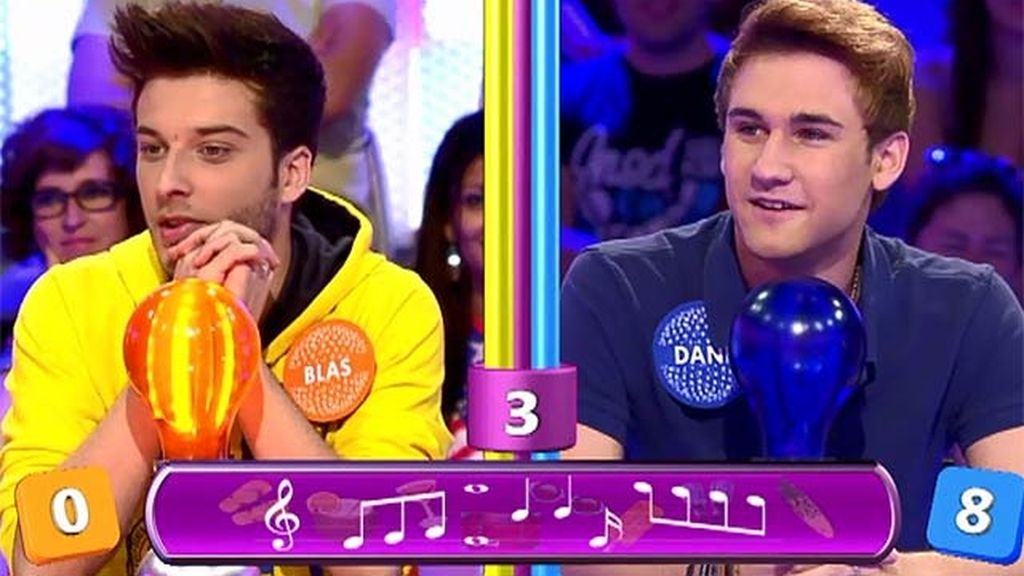 Dani y Blas, de 'Auryn', se despistan en 'La pista musical'