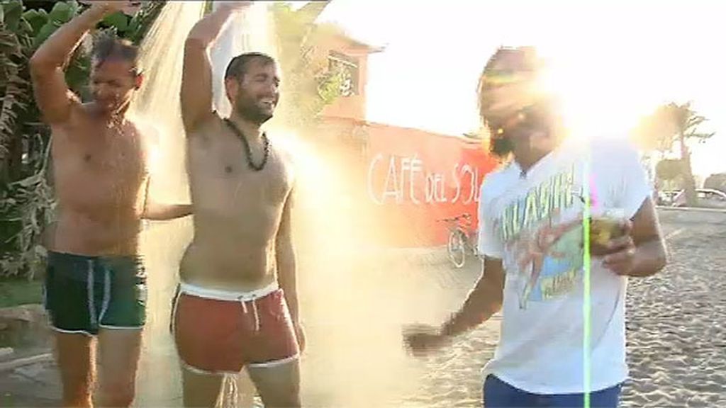 Mojados para 'Mójate'