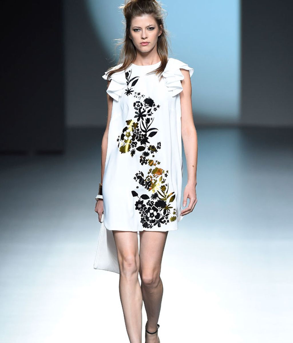 Líneas depuradas y costura artesanal