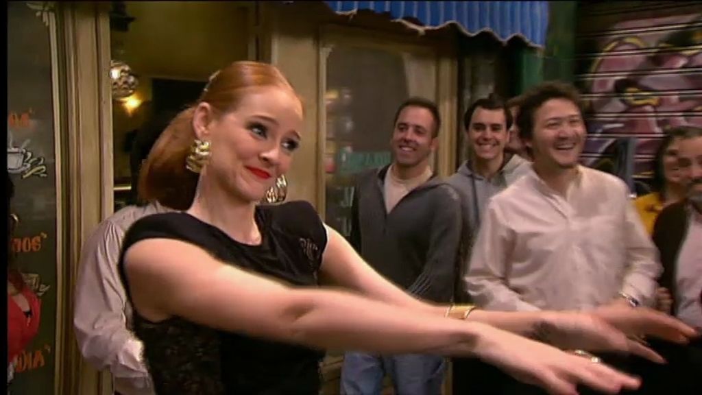 "Lore, Lore, te queremos"