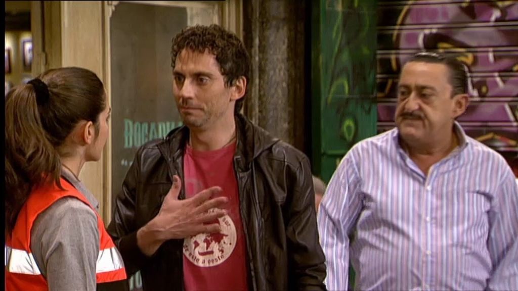 Se llama Patricia y les da clases de primeros auxilios