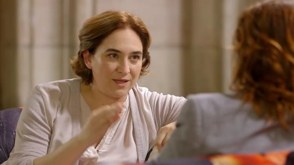 Ada Colau, gesto a gesto