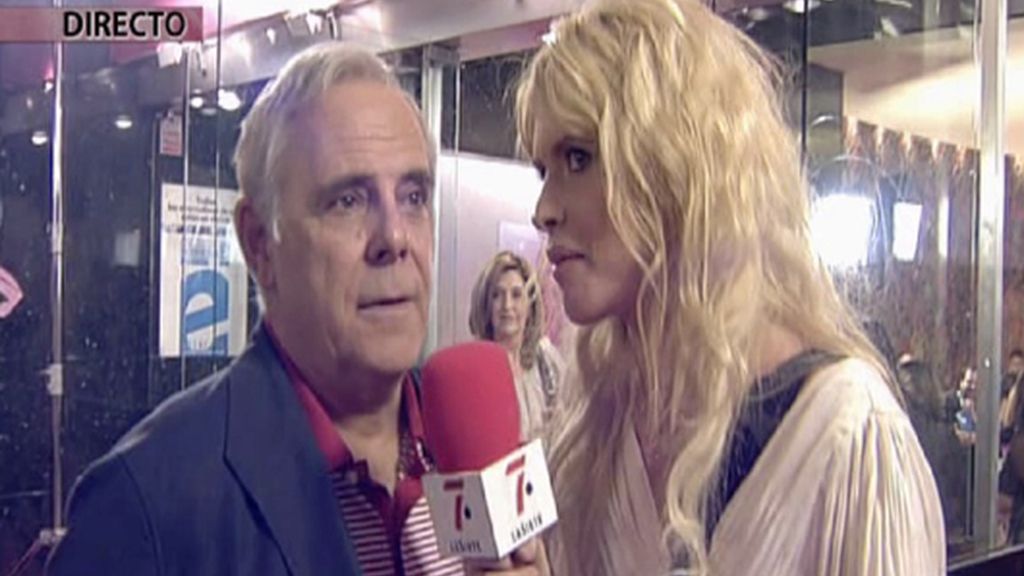 La alfombra 'rosa' de Belén Esteban