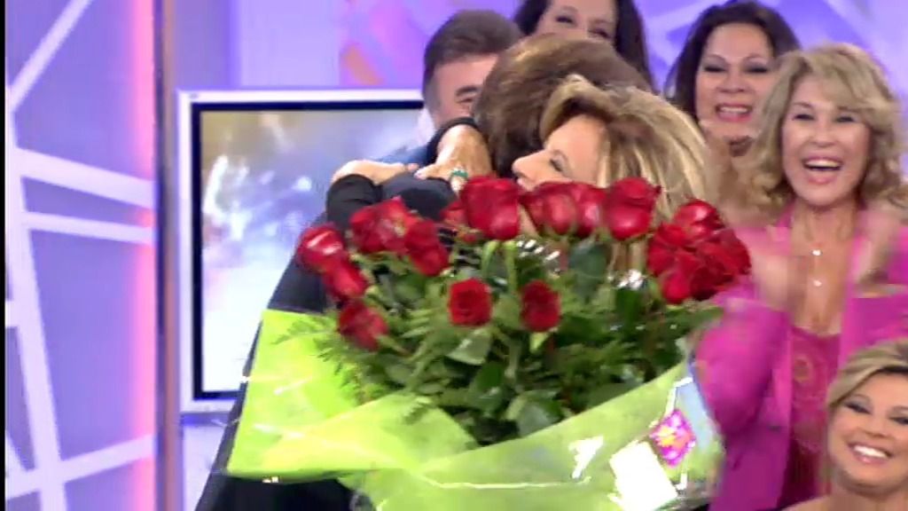 Bigote Arrocet sorprende a María Teresa Campos