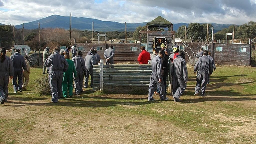 Los cinco ganadores han disfrutado de diferentes pruebas en un campo de paintball