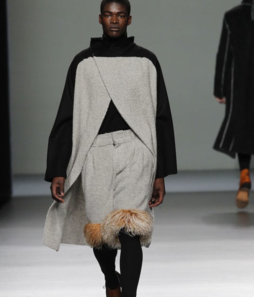 Grandes solapas, lanas, acento en patronajes y tallajes