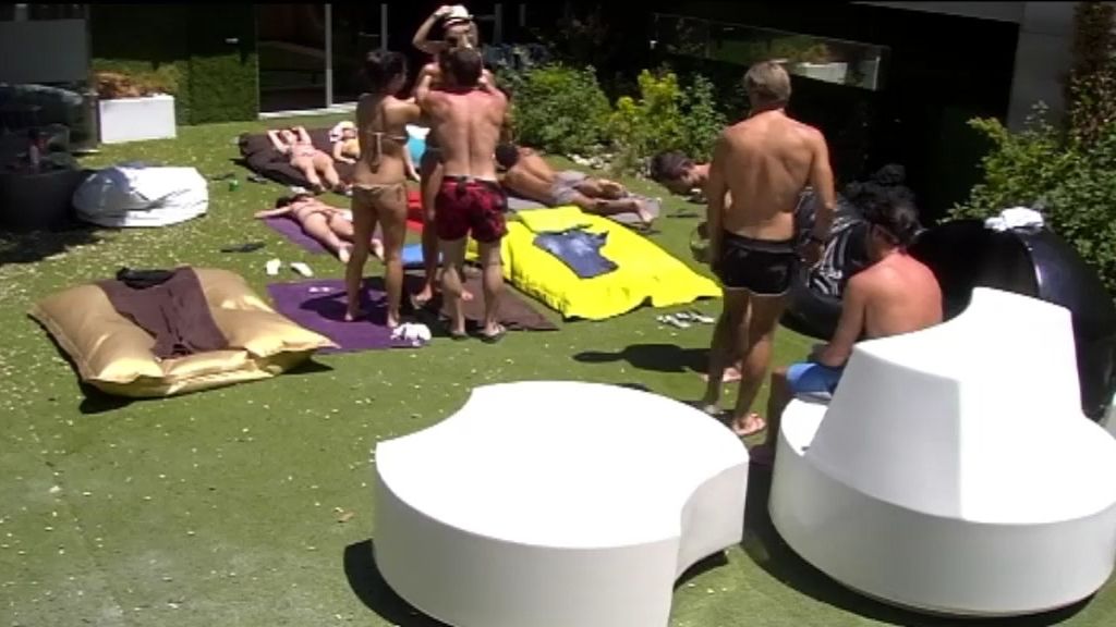 Disfrutan de los rayos de sol en Guadalix