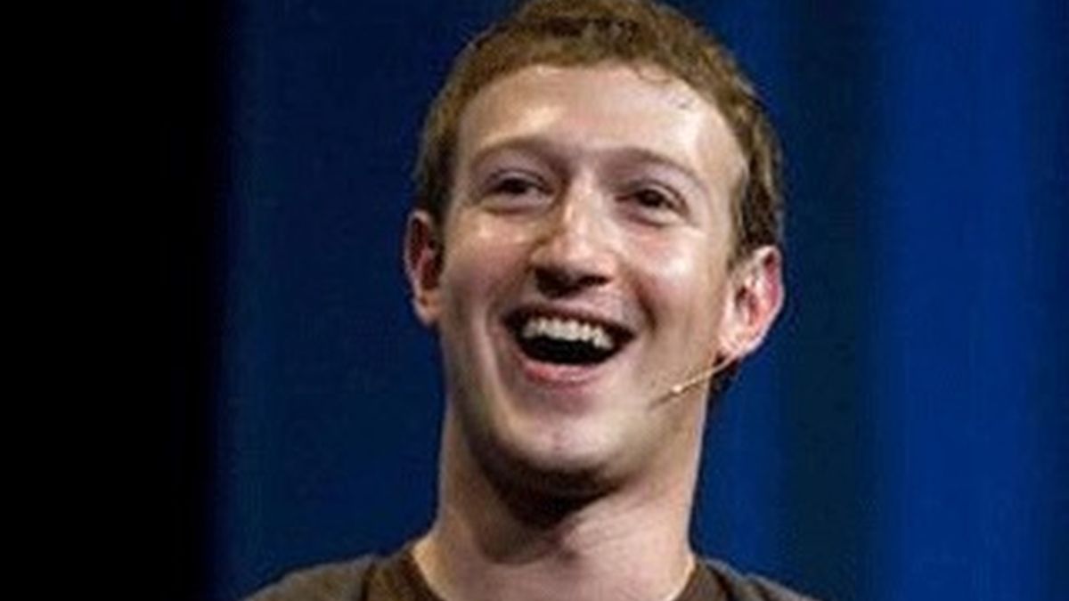 El fundador de Facebook resta importancia a la privacidad. Foto: EFE.