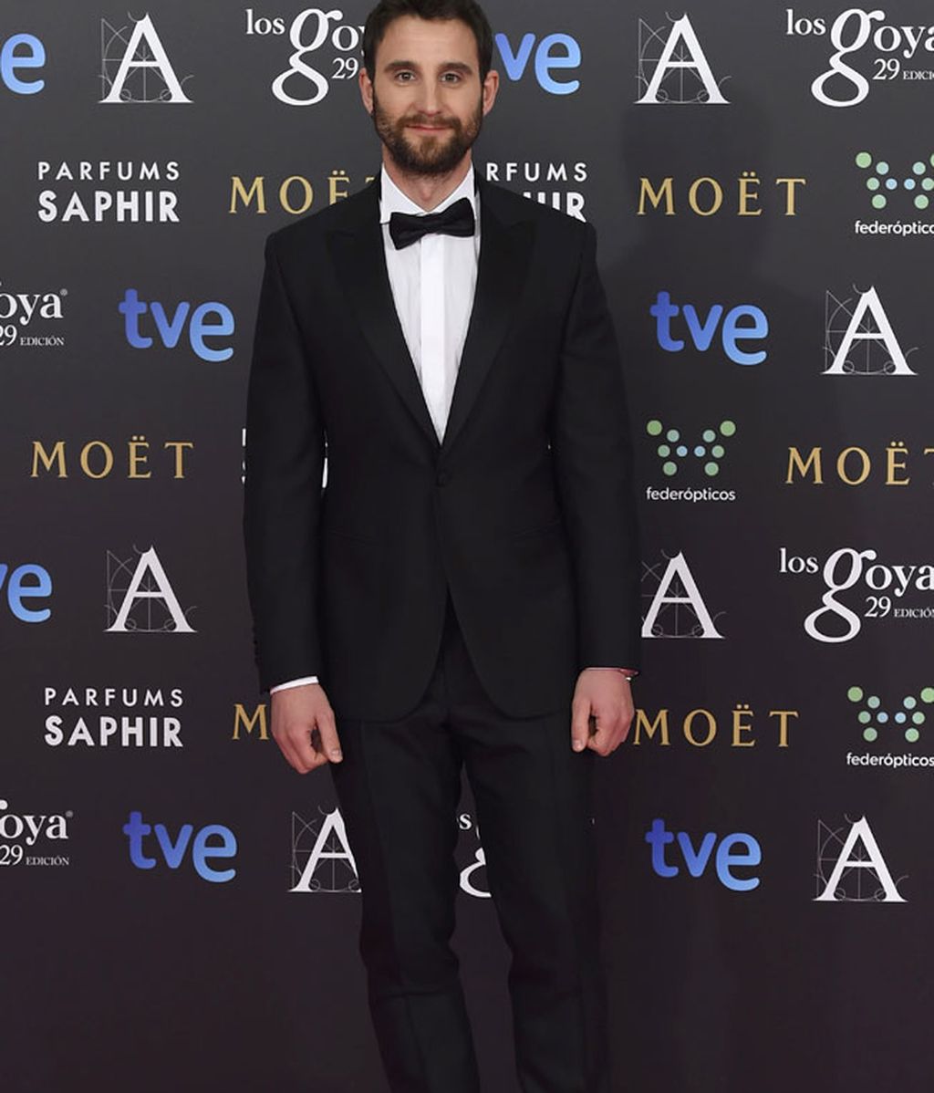 Dani Rovira con traje de Pedro del Hierro