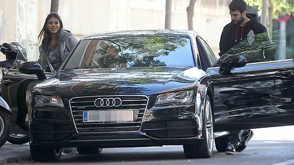 La cantante y el futbolista ya han comenzado la mudanza