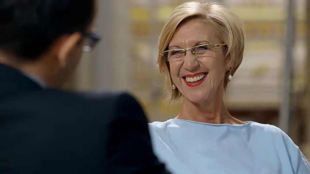 Rosa Díez se sienta en el Chester con Risto Mejide