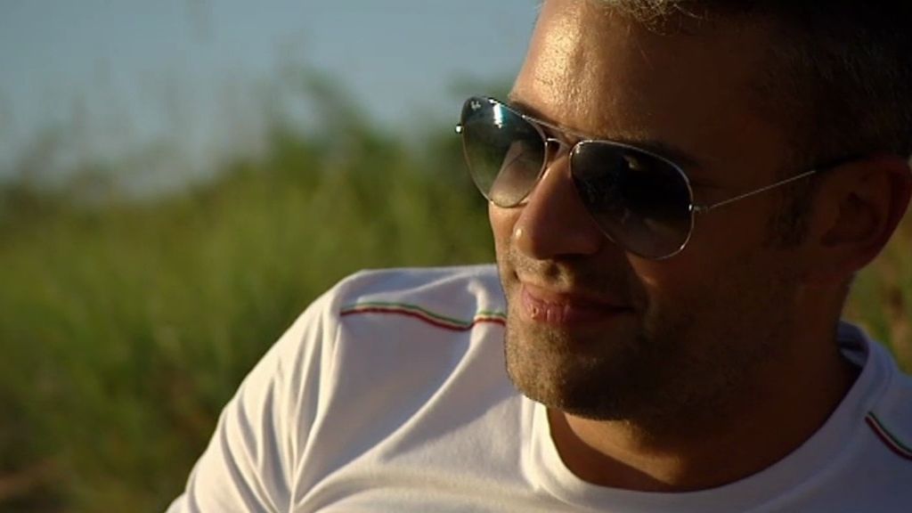 Luis Ángel siente mariposas en el estómago