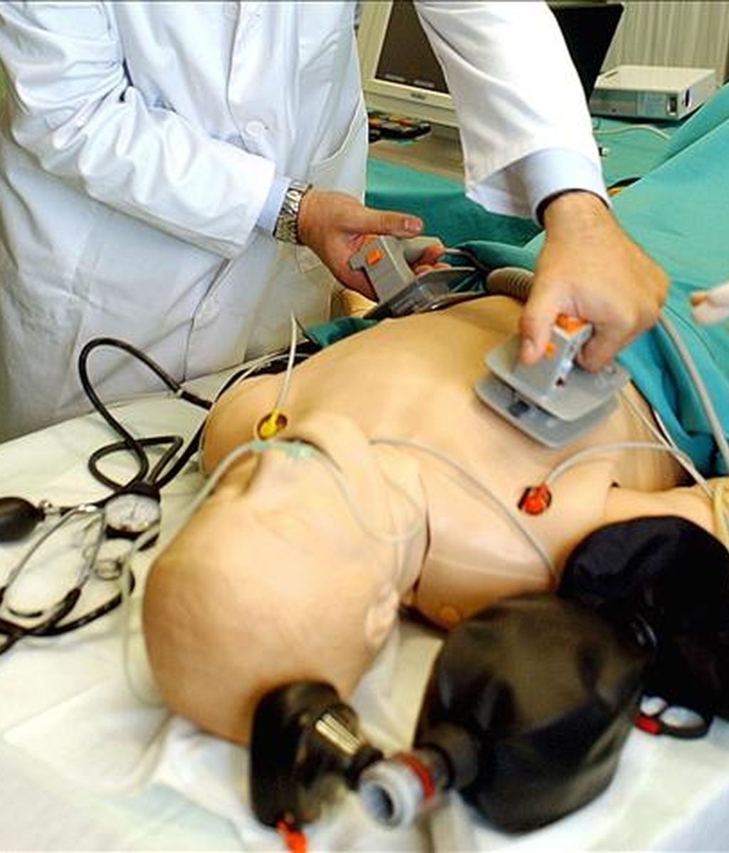 Investigadores europeos y estadounidenses han descubierto tres nuevas características genéticas relacionadas con el infarto agudo de miocardio. EFE/Archivo Investigadores europeos y estadounidenses han descubierto tres nuevas características genéticas relacionadas con el infarto agudo de miocardio. EFE/Archivo