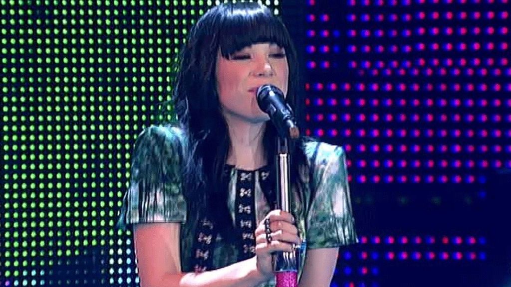 Carly Rae Jepsen canta junto a los finalistas Carly Rae Jepsen canta junto a los finalistas