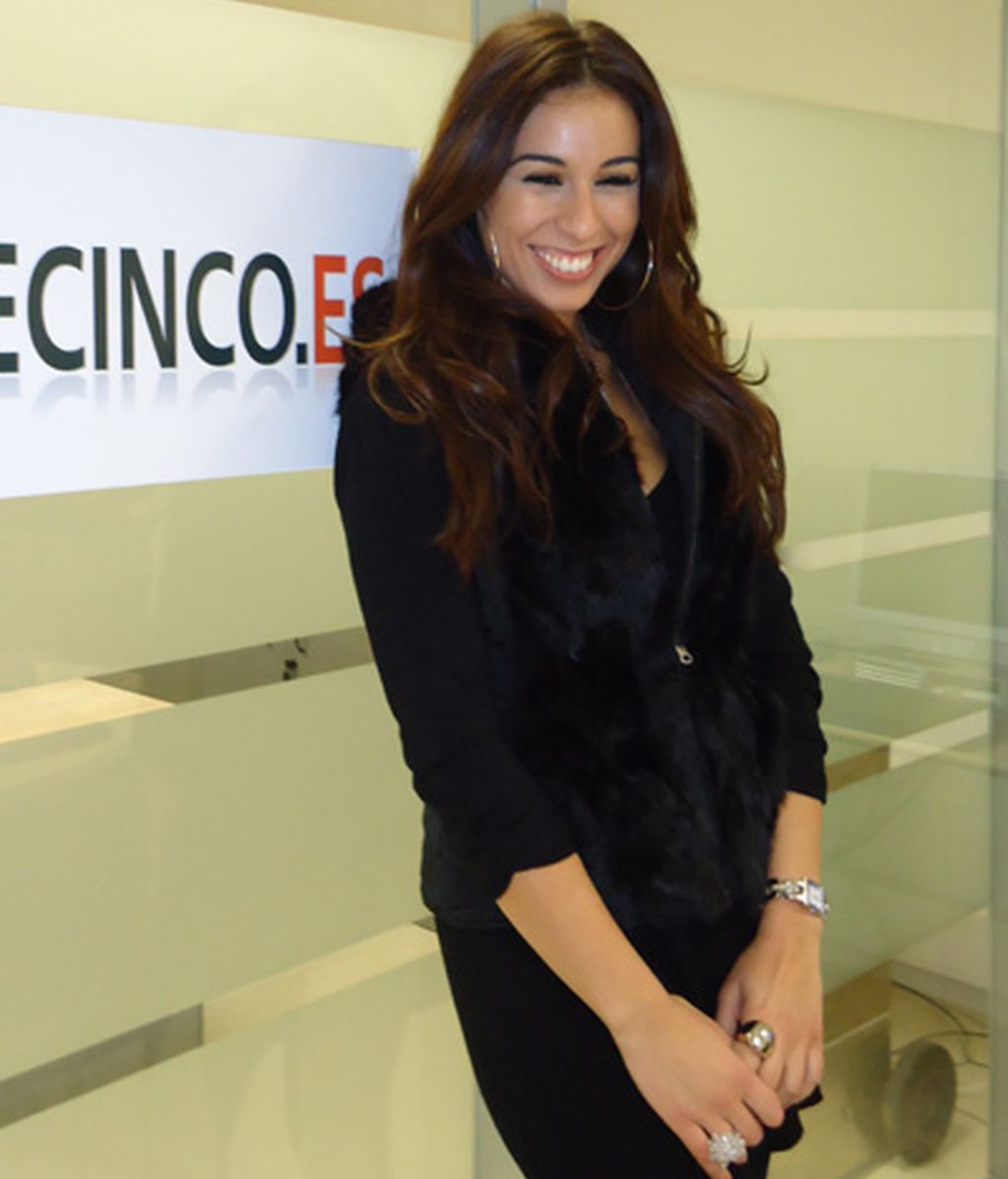 Indhira visita telecinco.es