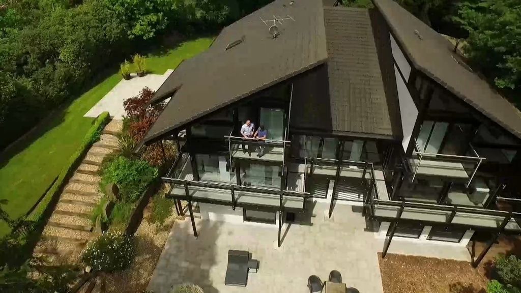 Así es la impresionante casa que Antonio Banderas comparte con Nicole en Londres