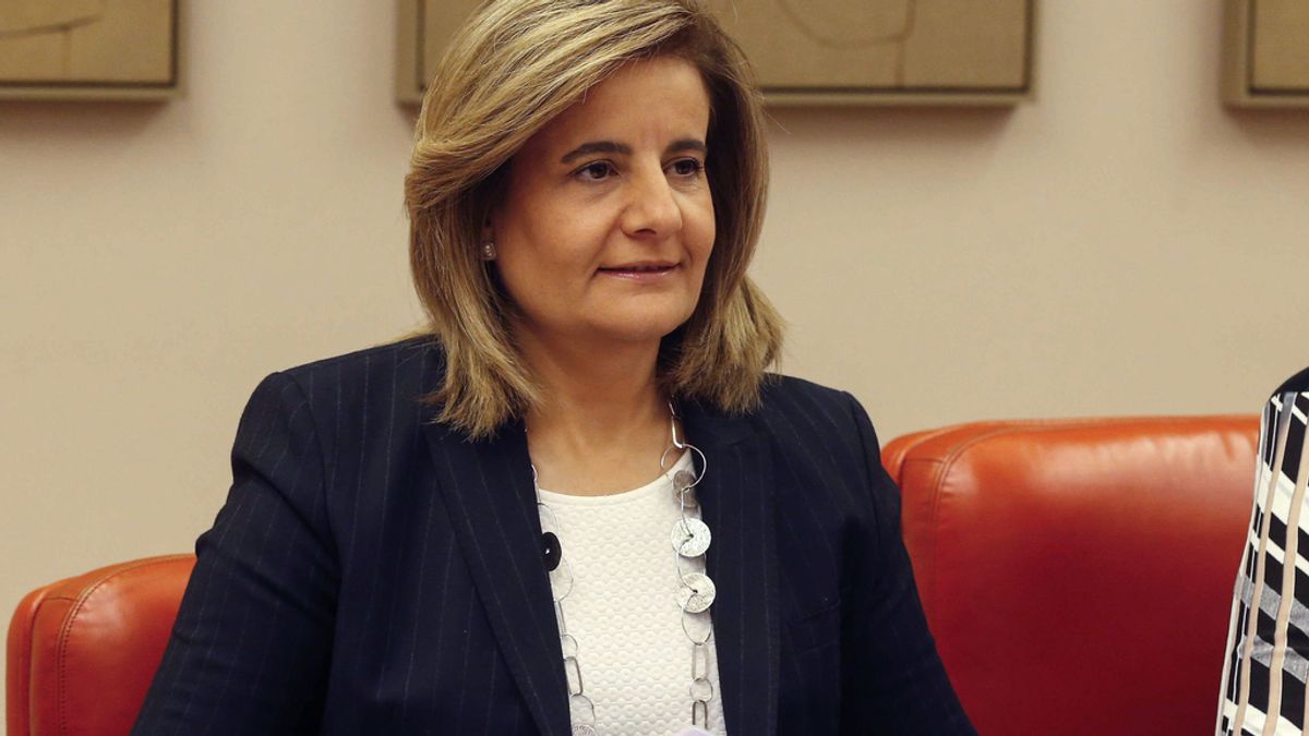 Fátima Báñez, ministra de Empleo, comparece en la Comisión del Pacto de Toledo del Congreso