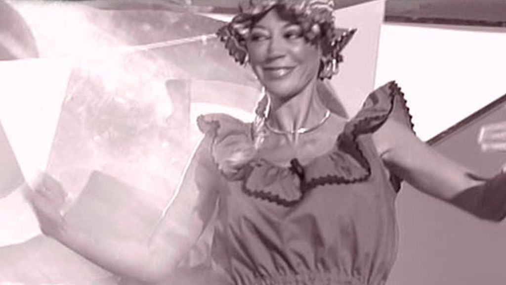 'Sálvame' se viste de playeros vintage