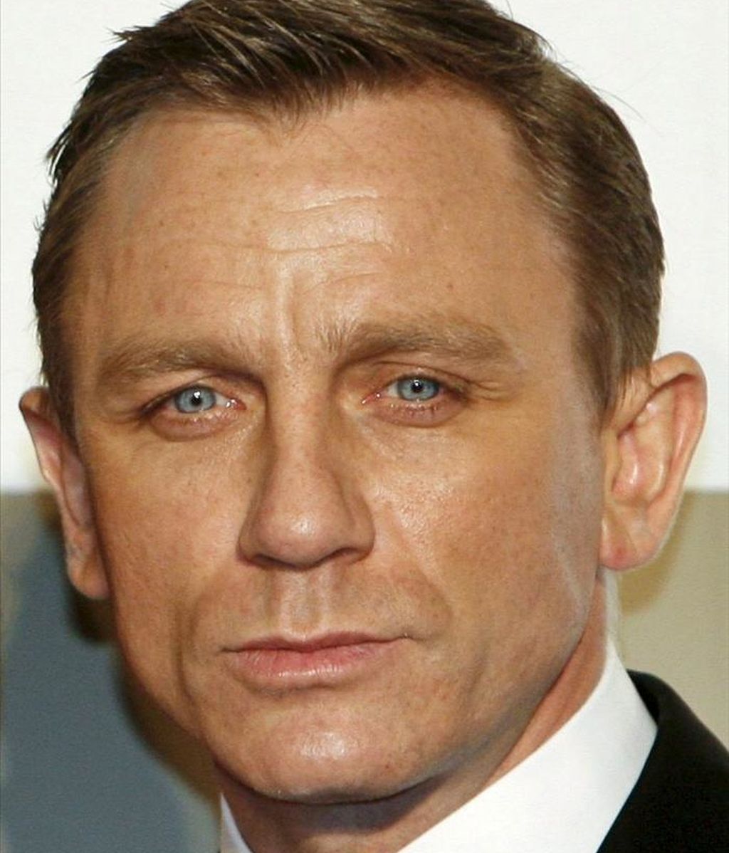 La saga de James Bond se pudo ver por primera vez en China en 2007, con 45 años de retraso, con "Casino Royale", interpretada por el nuevo 007, el británico Daniel Craig, ya que la censura china consideraba las cintas del agente británico una herencia de la Guerra Fría y, por tanto, mantenía vetado el acceso a su territorio. EFE/Archivo