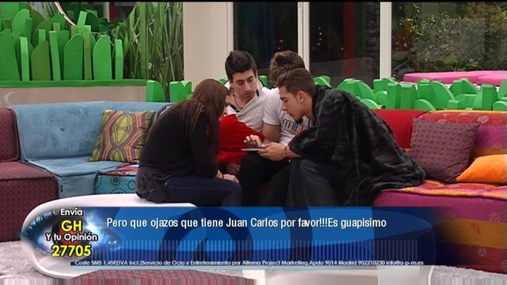 Sólo podrán separarse para ir al baño y al confesionario