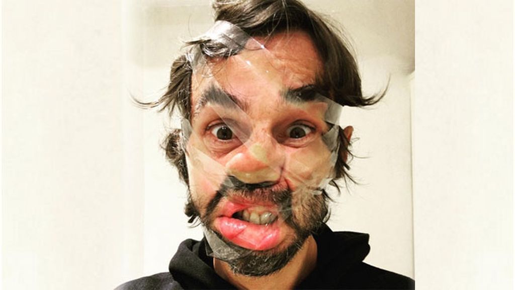 Toque de humor, por Santi Millán: "¡Ya he acabado de envolver todos los regalos!"
