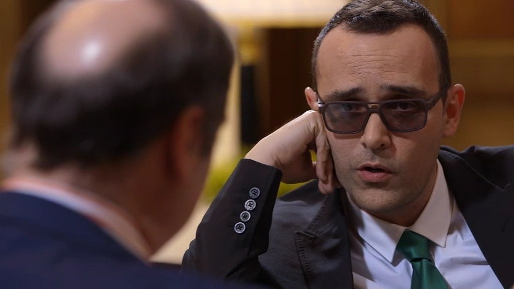 Pedro J. Ramírez, gesto a gesto sobre el chester