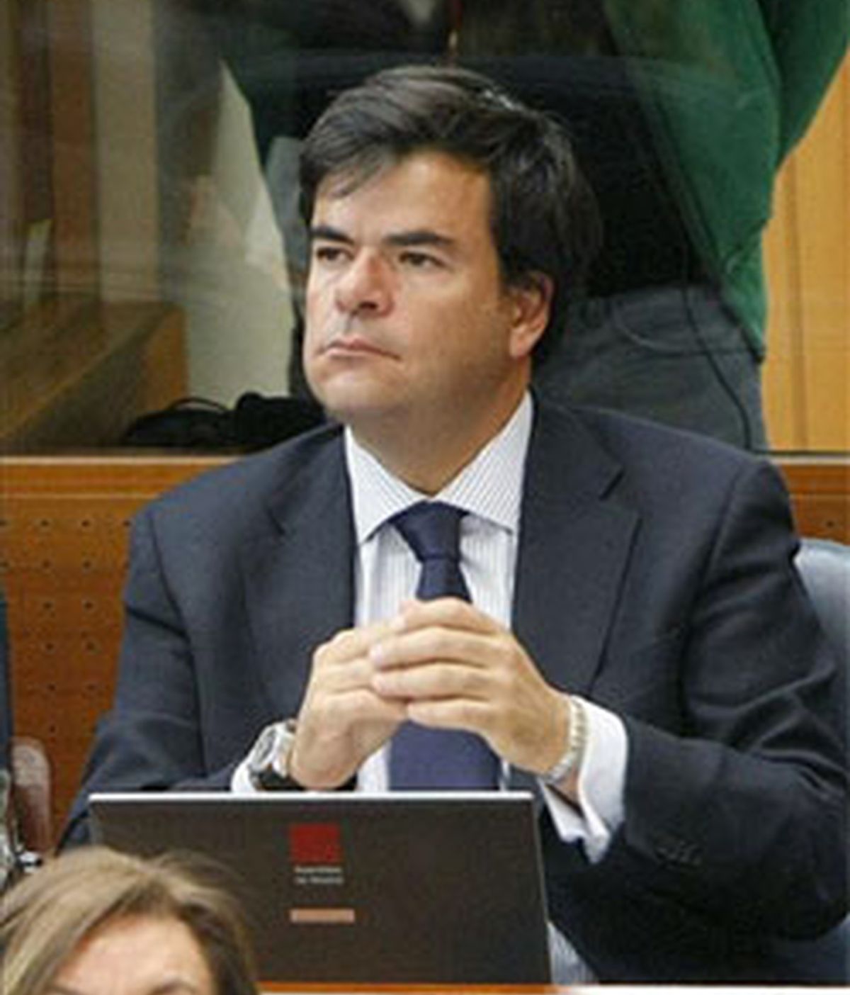 Son el parlamentario del PP en Madrid, Alfonso Bosch, y el ex viceconsejero de Inmigración Clemente Aguado. Vídeo: Informativos Telecinco