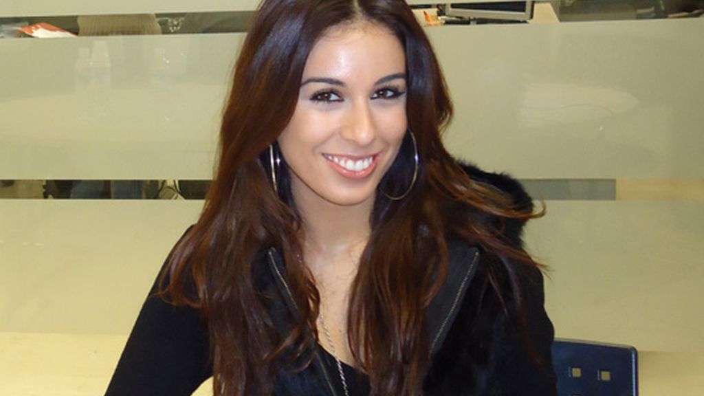 Indhira visita telecinco.es