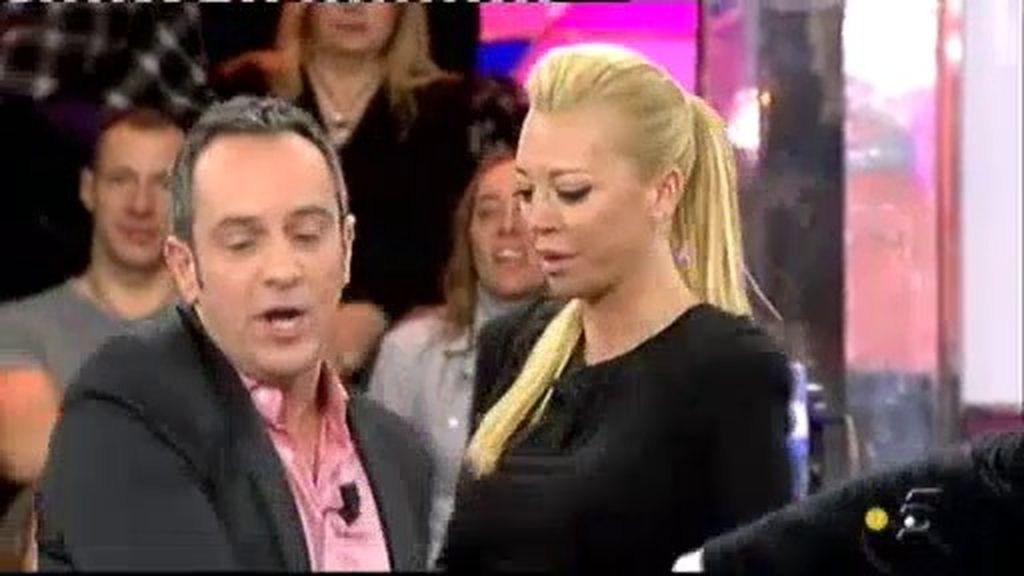 Víctor Sandoval vuelve a 'Sálvame Deluxe'