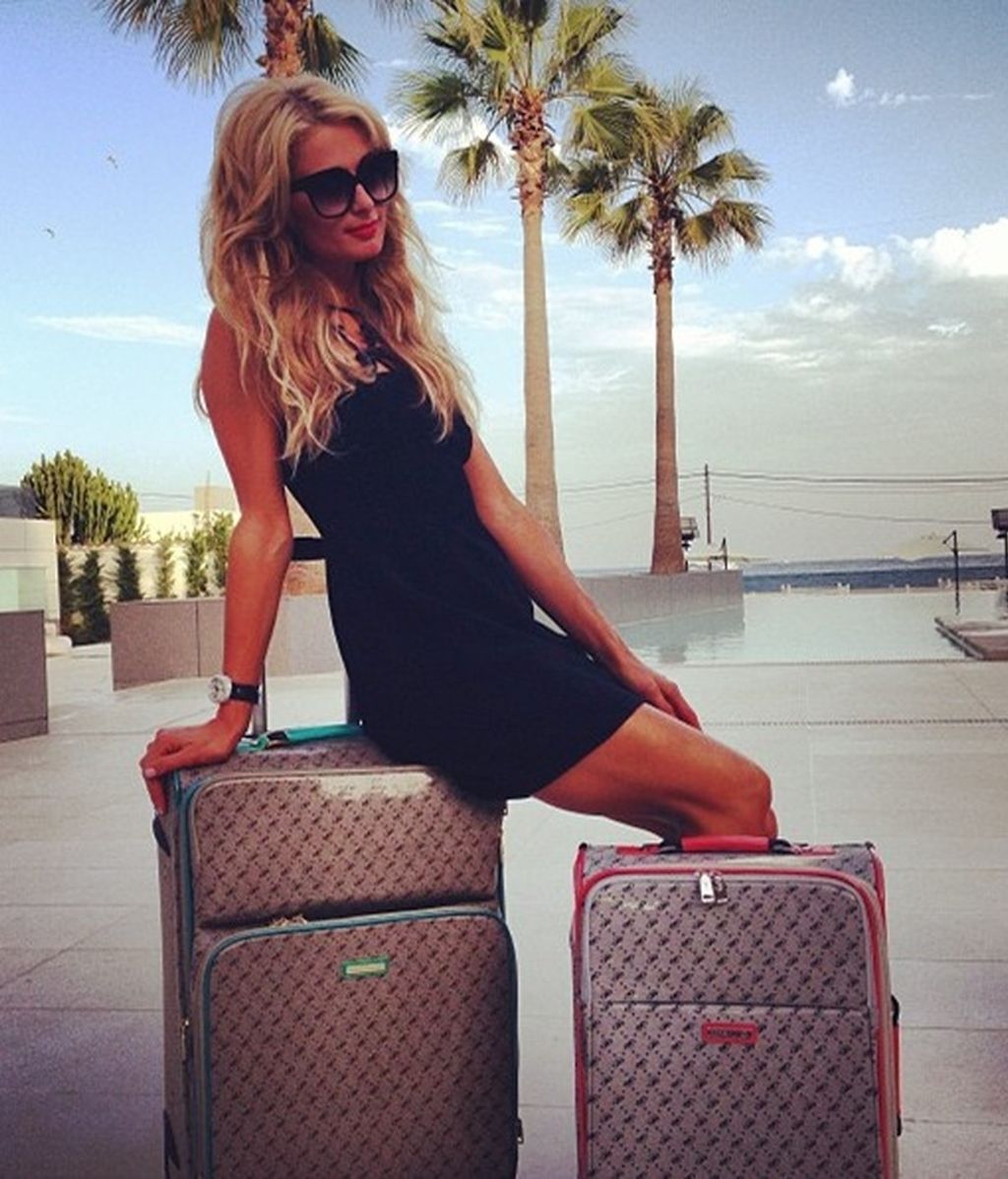 El postureo de Paris Hilton en Ibiza