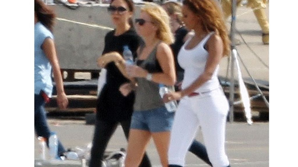 Victoria, Geri y Melanie B