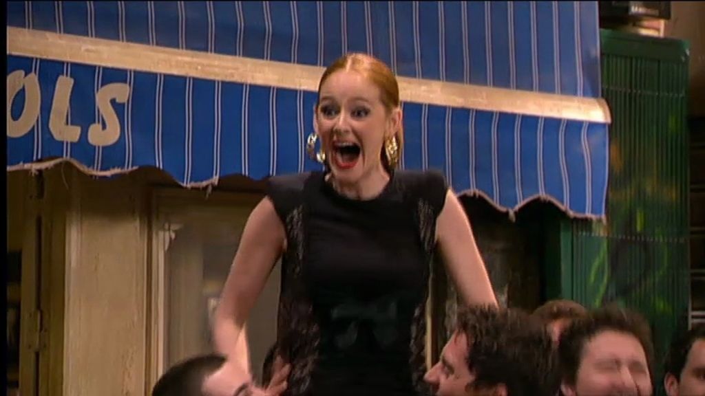 "Lore, Lore, te queremos"