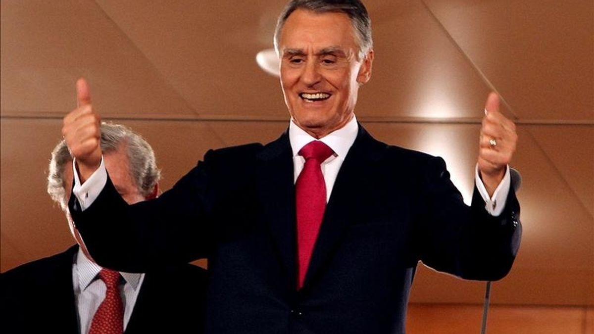 Aníbal Cavaco Silva celebra la victoria en las elecciones presidenciales. Vídeo: Informativos Telecinco.
