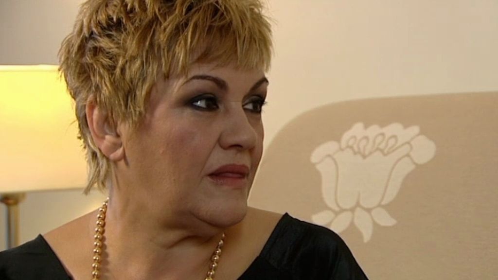 Las caras de sorpresa de Luis Ángel y su madre