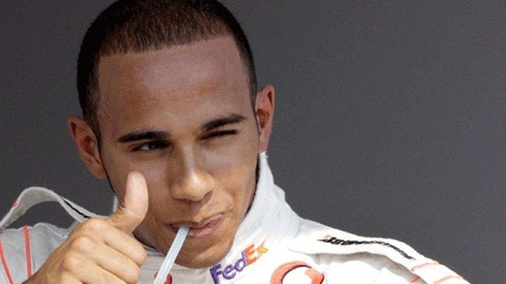 Lewis Hamilton queda quinto tras pinchar en Hungría