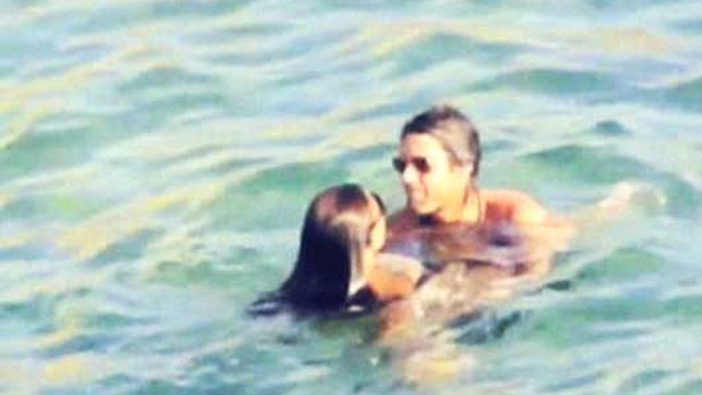 María José Suárez disfruta de su nuevo novio bajo el sol de Ibiza