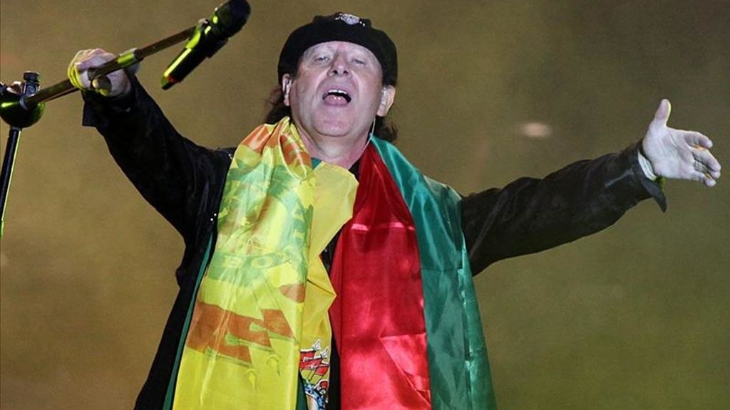 La banda de heavy metal alemana Scorpions, con su vocalista Klaus Meine, durante un concierto. EFE/Archivo La banda de heavy metal alemana Scorpions, con su vocalista Klaus Meine, durante un concierto. EFE/Archivo