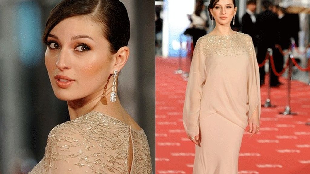 María Valverde lución un diseño vintage de Dior