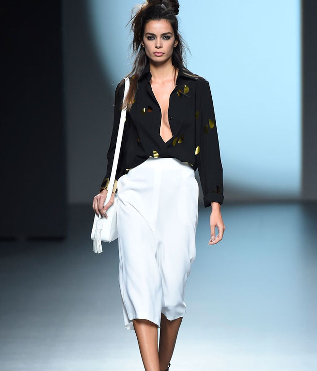 Líneas depuradas y costura artesanal