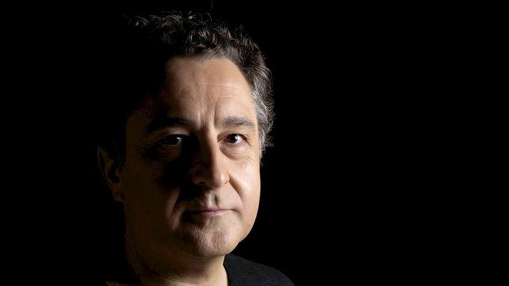 Fotografía facilitada por la Orquesta y Coros Nacionales de España de su director, Josep Pons quién, en una entrevista concedida a Efe, se ha referido a los efectos del mestizaje de la música clásica con el flamenco, el jazz o el tango. EFE