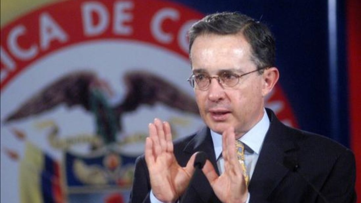 Uribe intentará convencer a los diputados del Partido Liberal para que apoyen la aprobación del tratado. EFE/Archivo