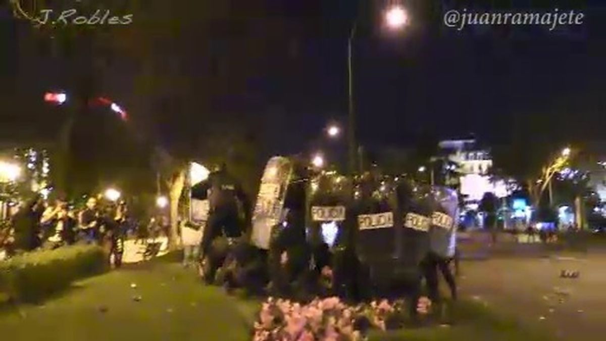 Policia durante el 22-M