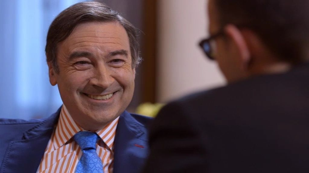 Pedro J. Ramírez, gesto a gesto sobre el chester