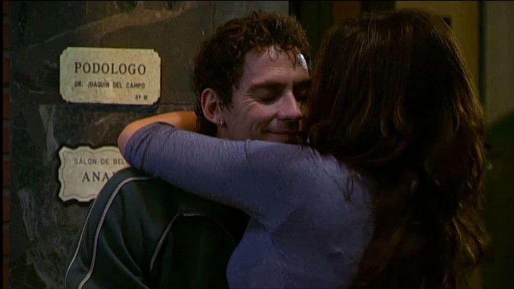 Se va a relajarse a la Polinesia junto a su marido, Edu