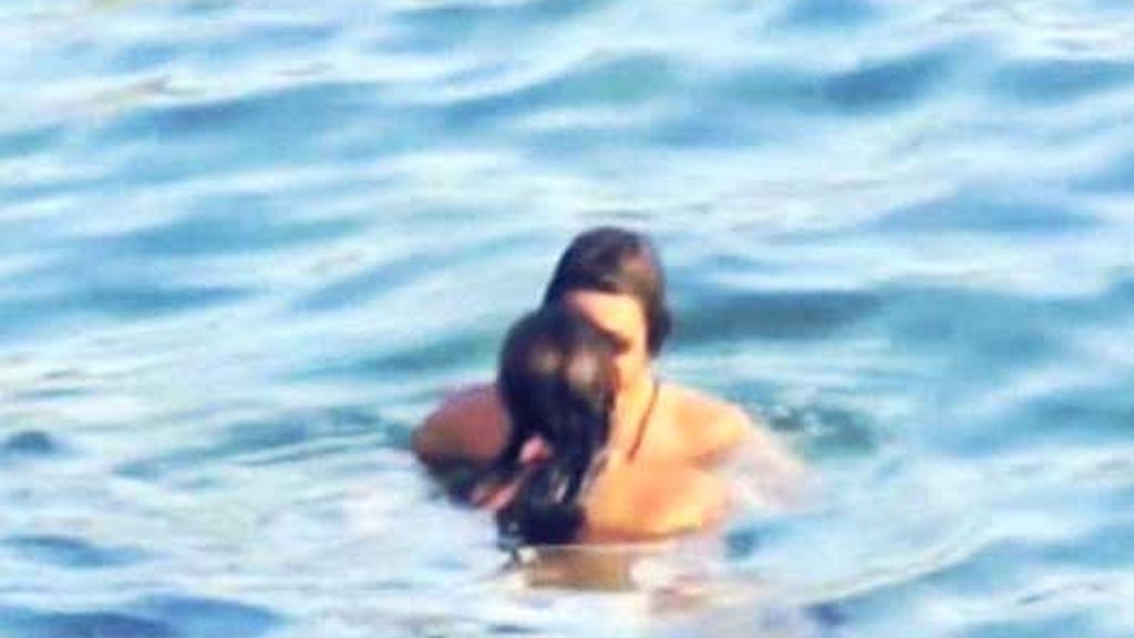 María José Suárez disfruta de su nuevo novio bajo el sol de Ibiza